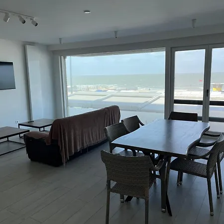 Coast Апартаменты